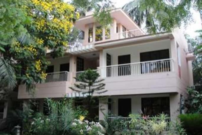 Pallava Dynasty Hotell Mahabalipuram Exteriör bild